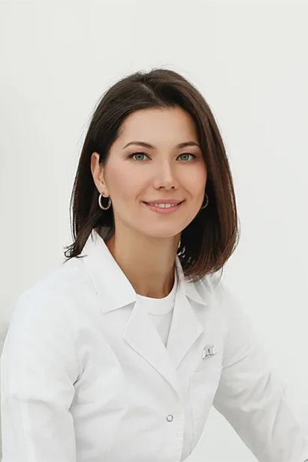 Гайнуллина Алина Анваровна Акушер-гинеколог, репродуктолог 
